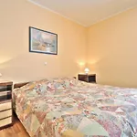 Apartman Idyllisches Nur 500 Meter Zum Mit Liegewiese Und Grill Umag